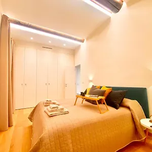 Appartamento Stunning Apt San Lorenzo 19, Rolli Palace Unesco - Overlooking The Cathedral - Free Private Parking-, Genova