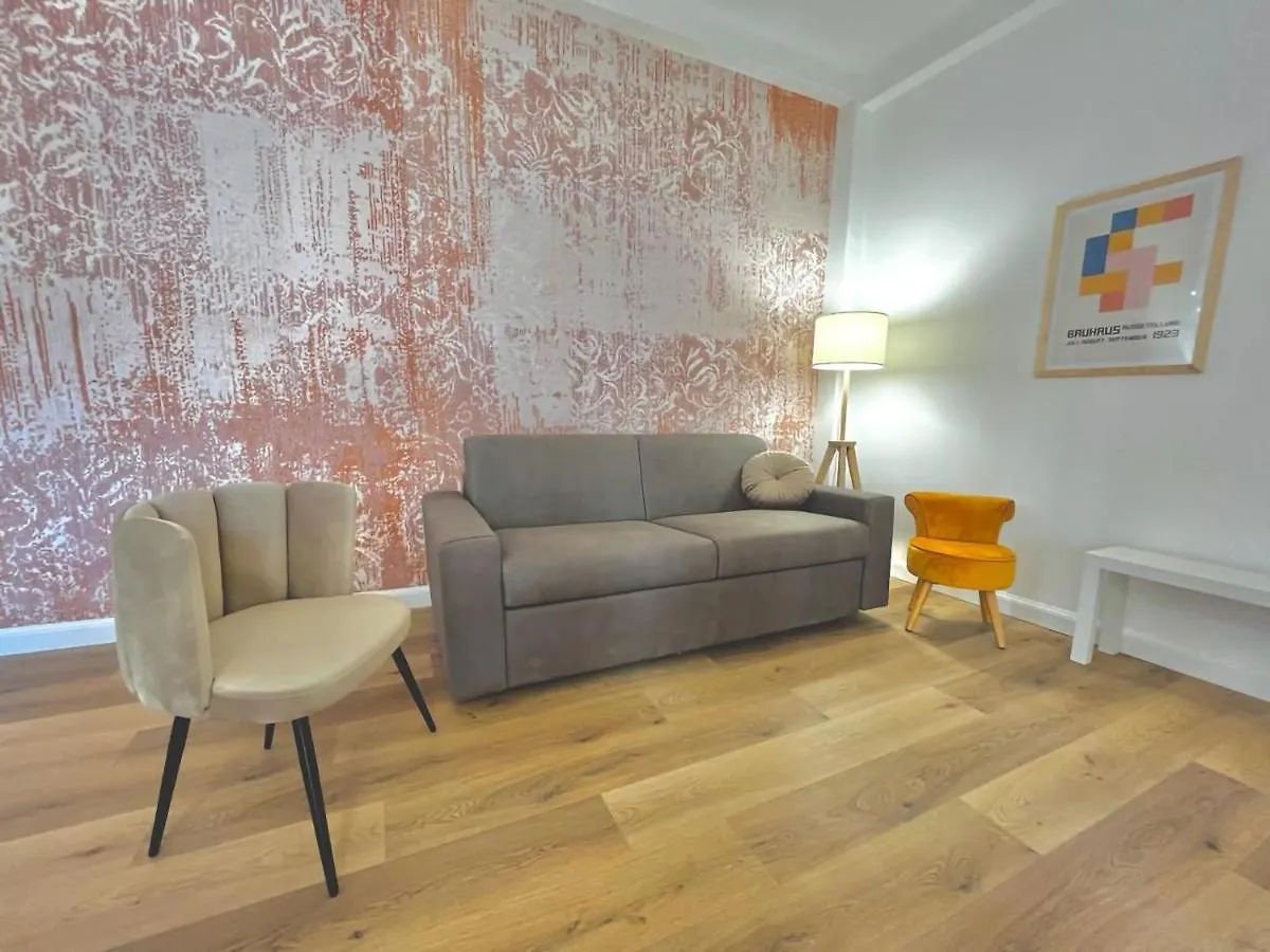 Happy Family Apartments Lanterna Genova